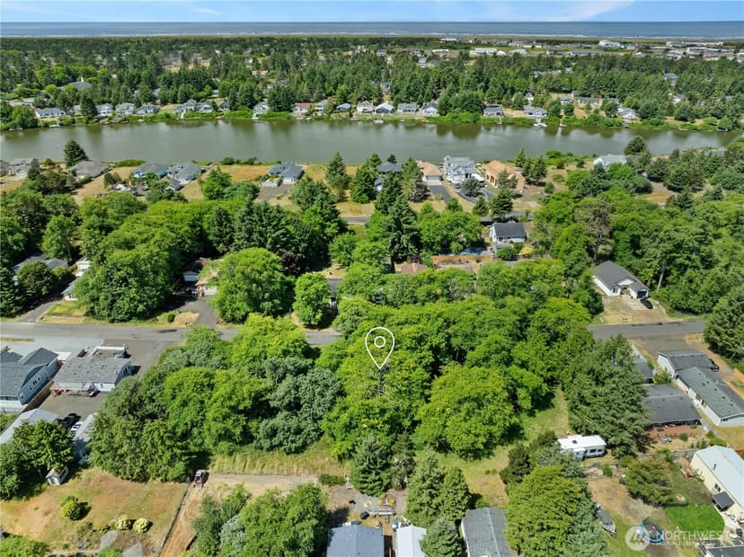 Property photo for 576 Chenois Avenue NE, Ocean Shores photo 7
