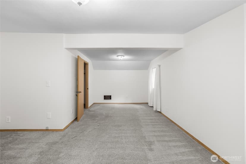 Property photo for 12826 228th Street NE, Arlington photo 22