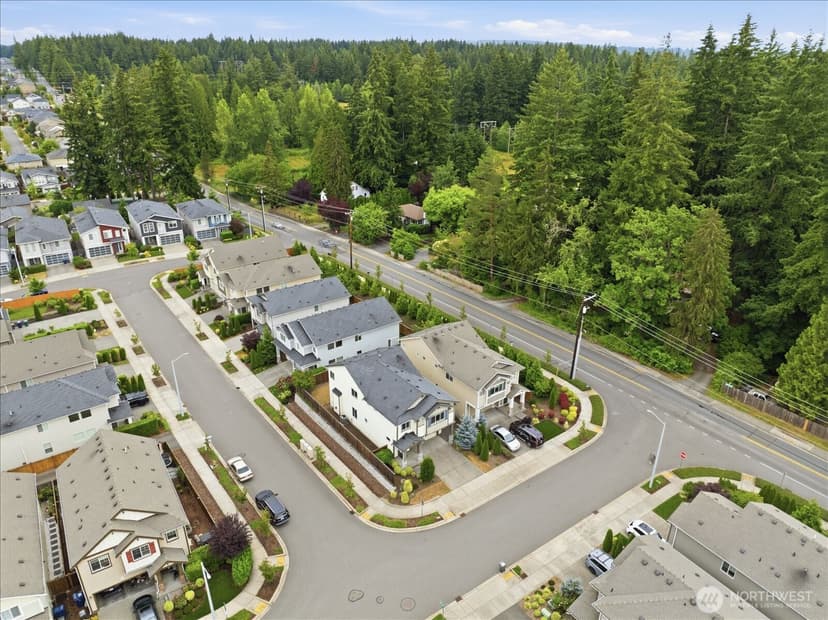 Property photo for 4425 233rd Place SE, Bothell photo 37
