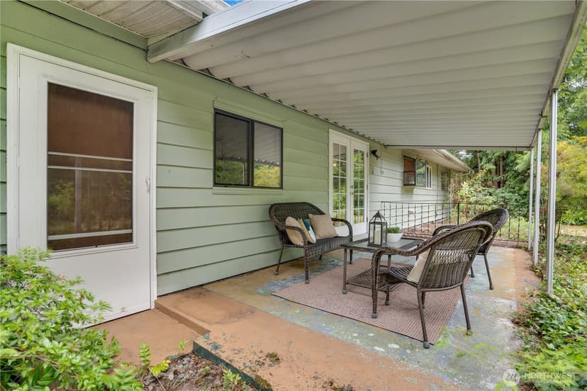 Property photo for 10102 114th Street SW, Lakewood photo 23