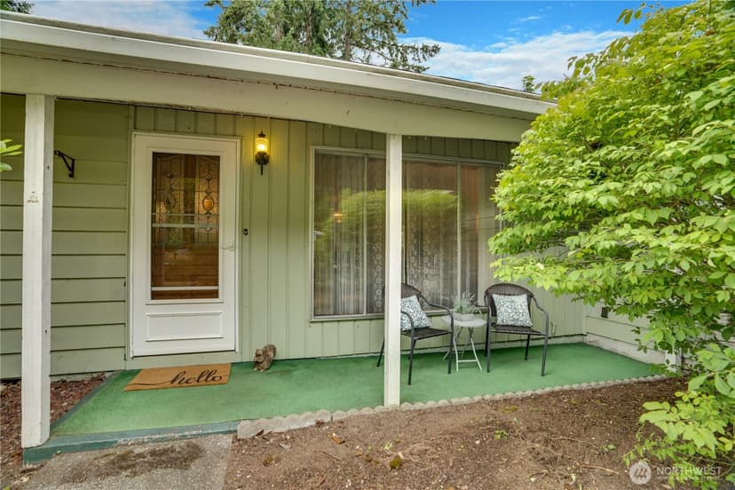 Property photo for 10102 114th Street SW, Lakewood photo 32