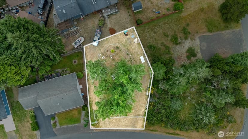 Property photo for 609 Blue Wing Loop SE, Ocean Shores photo 13
