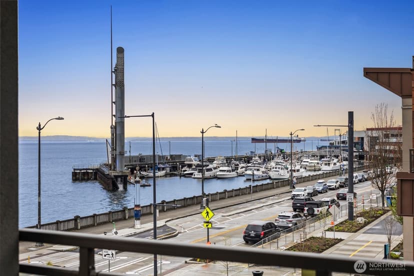 Property photo for 1900 Alaskan Way #316, Seattle photo 16