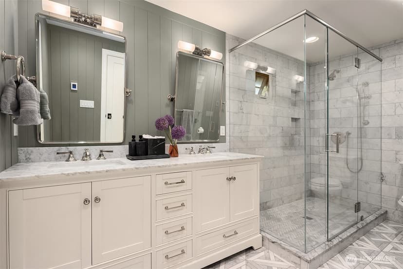 Property photo for 7306 Island Crest Way, Mercer Island photo 19