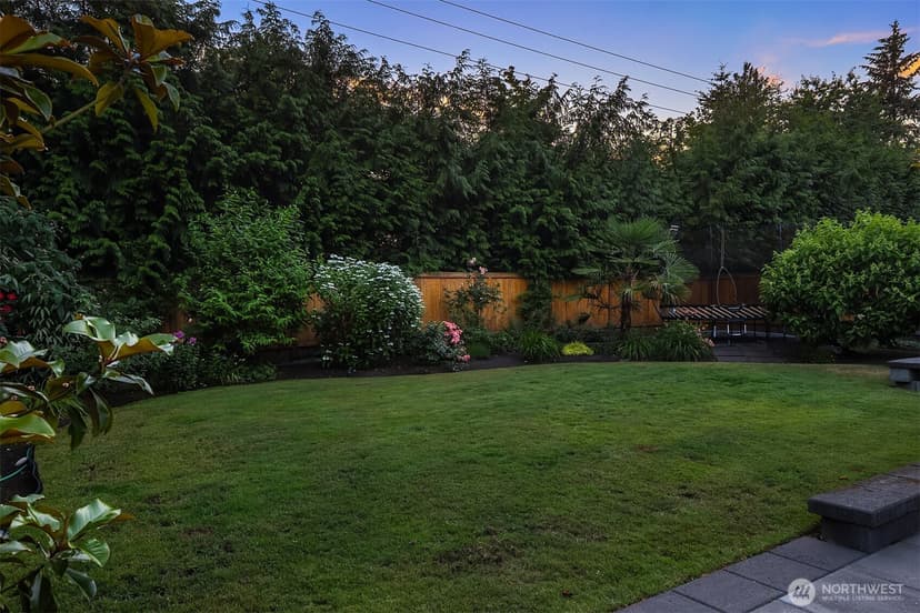 Property photo for 7306 Island Crest Way, Mercer Island photo 31