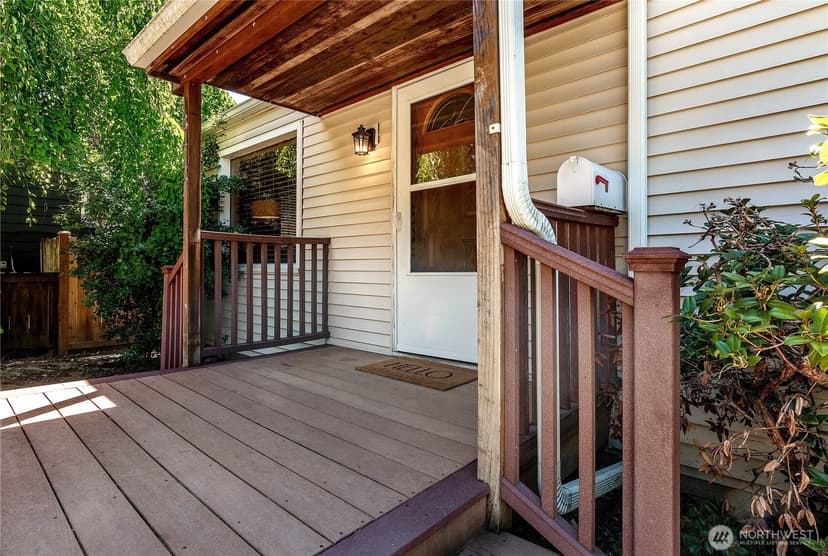 Property photo for 8447 35th Avenue SW, Seattle photo 3