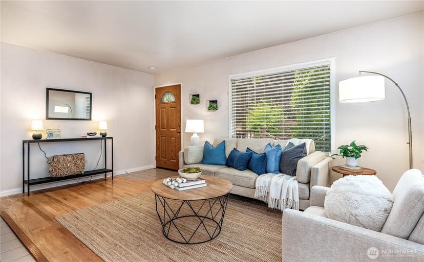 Property photo for 8447 35th Avenue SW, Seattle photo 6