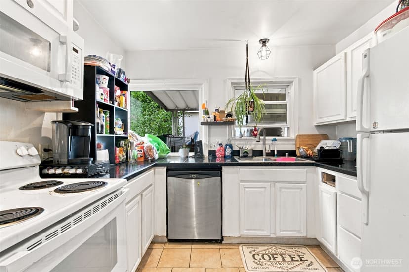 Property photo for 303 S Hartford Avenue, Bremerton photo 13