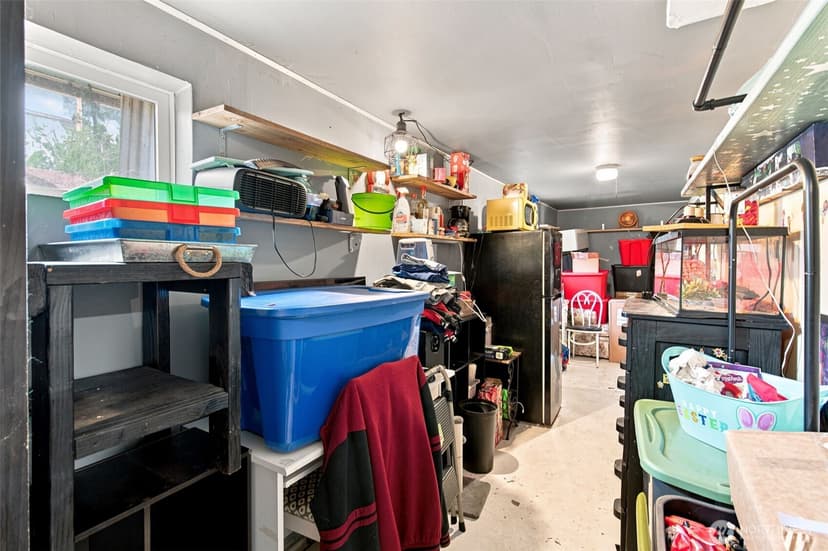 Property photo for 303 S Hartford Avenue, Bremerton photo 32