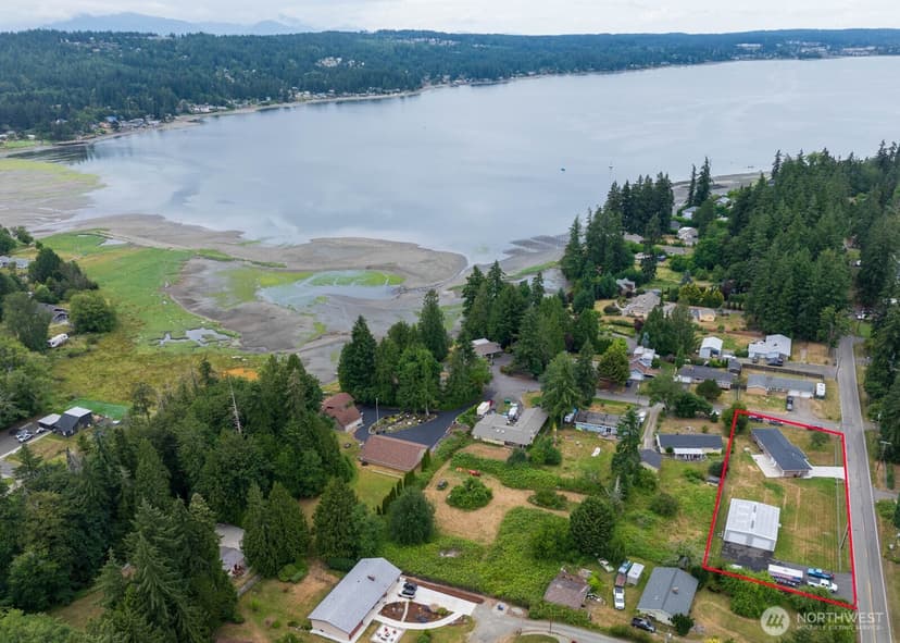 Property photo for 5207 Erlands Point Road NW, Bremerton photo 37
