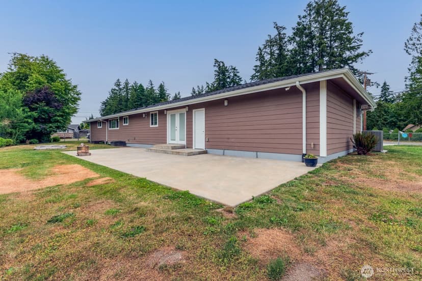 Property photo for 5207 Erlands Point Road NW, Bremerton photo 5