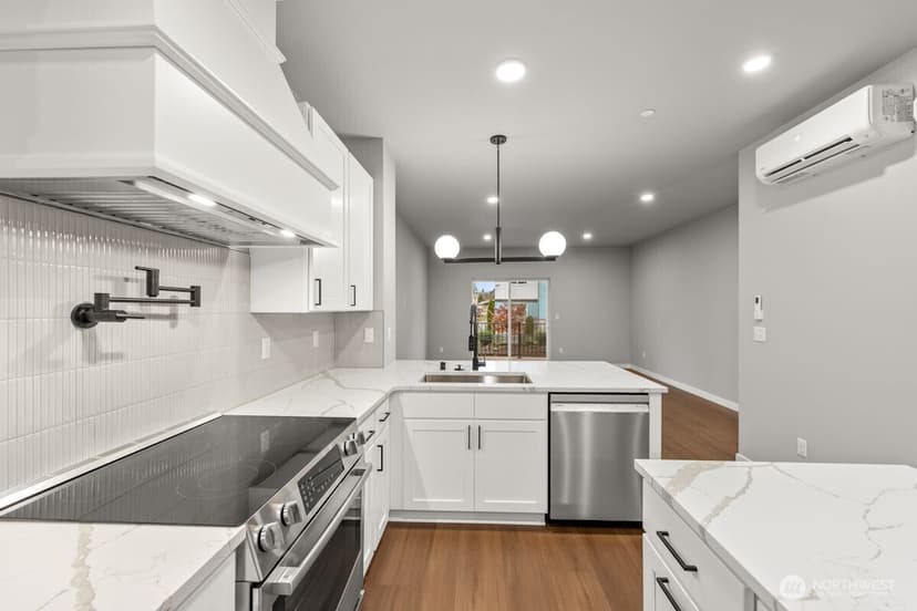 Property photo for 16823 Alder Way #K5, Lynnwood photo 12