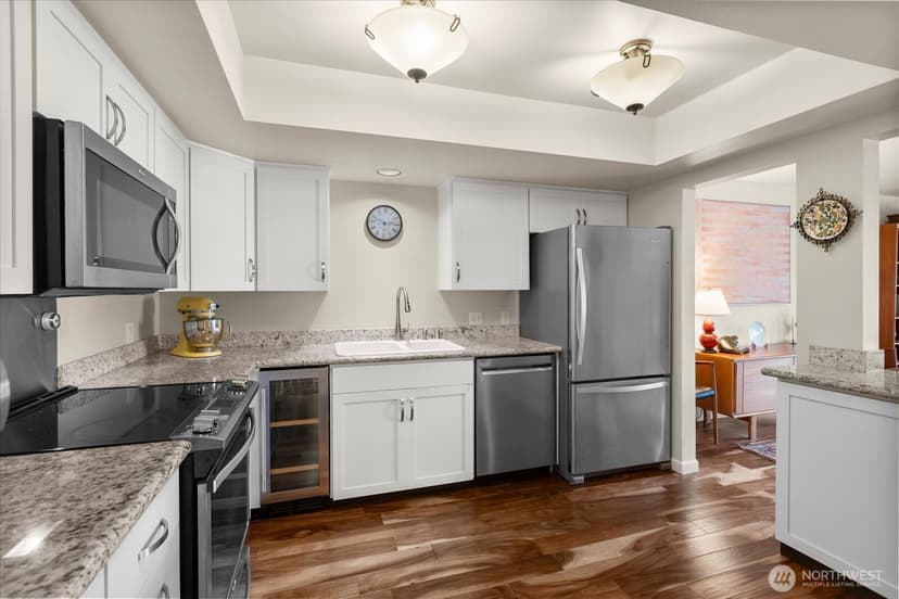 Property photo for 524 Maple Street #102, Edmonds photo 16