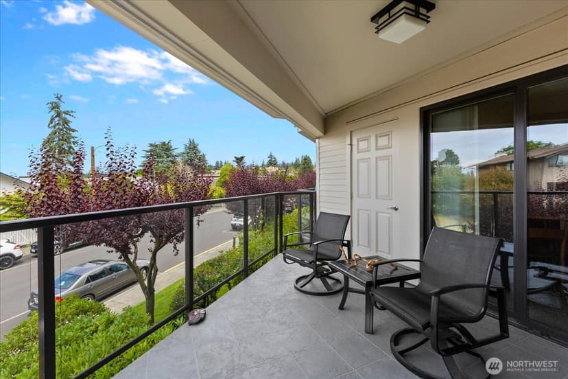 Property photo for 524 Maple Street #102, Edmonds photo 32