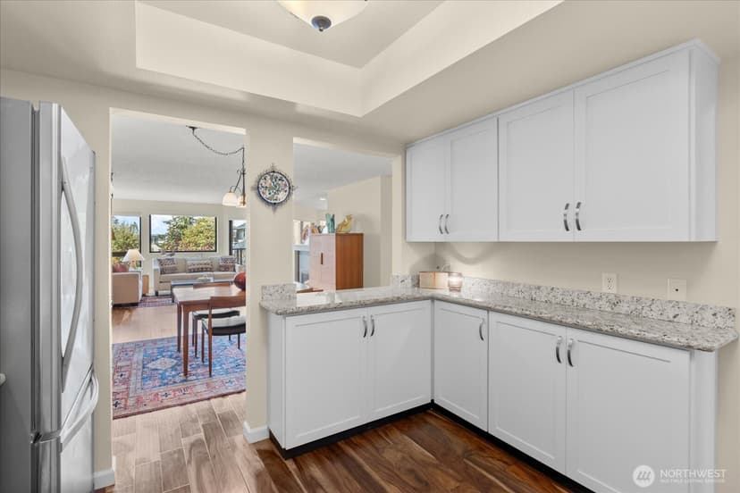 Property photo for 524 Maple Street #102, Edmonds photo 15