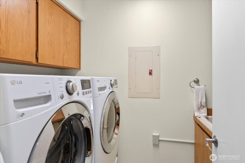 Property photo for 524 Maple Street #102, Edmonds photo 28
