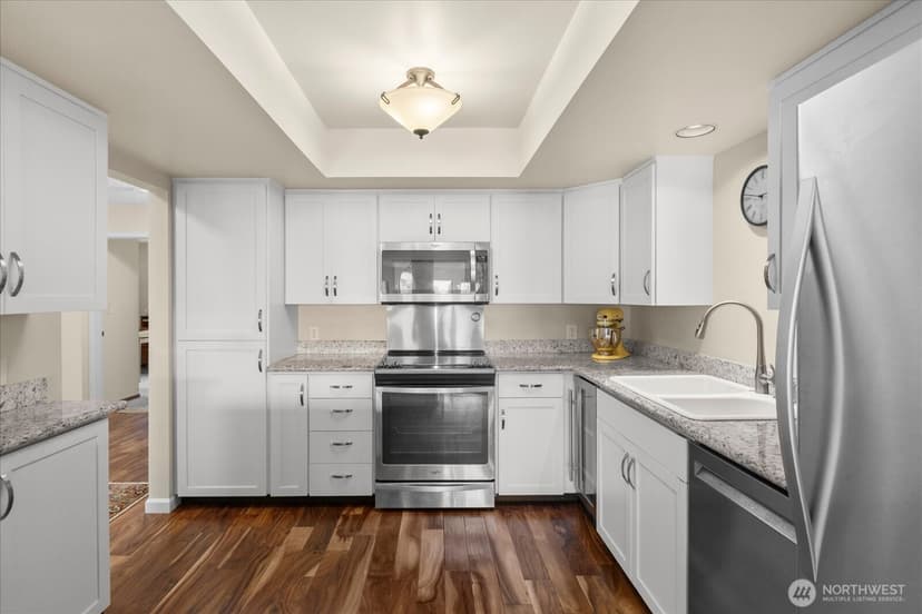 Property photo for 524 Maple Street #102, Edmonds photo 14