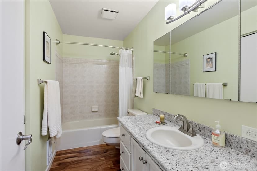 Property photo for 524 Maple Street #102, Edmonds photo 27