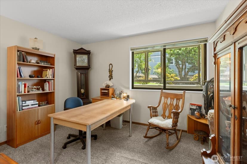 Property photo for 524 Maple Street #102, Edmonds photo 25