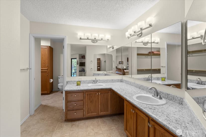 Property photo for 524 Maple Street #102, Edmonds photo 19