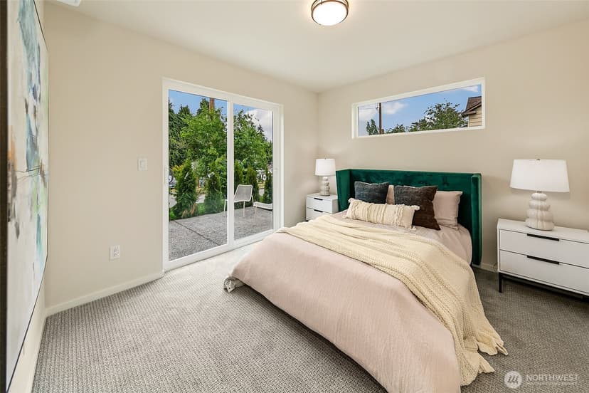 Property photo for 9815 Linden Avenue N, Seattle photo 13