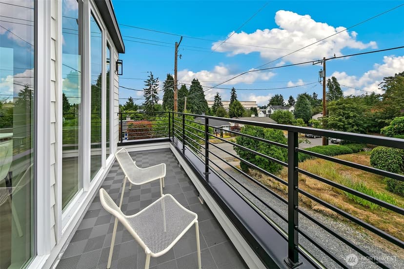 Property photo for 9815 Linden Avenue N, Seattle photo 21