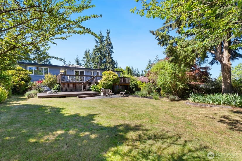 Property photo for 8707 Maple Lane, Edmonds photo 3