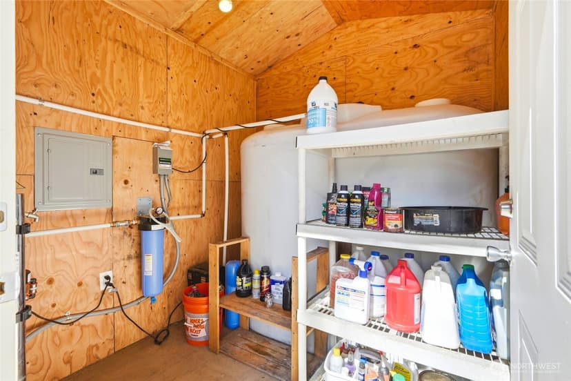 Property photo for 7827 Mero Road, Snohomish photo 19