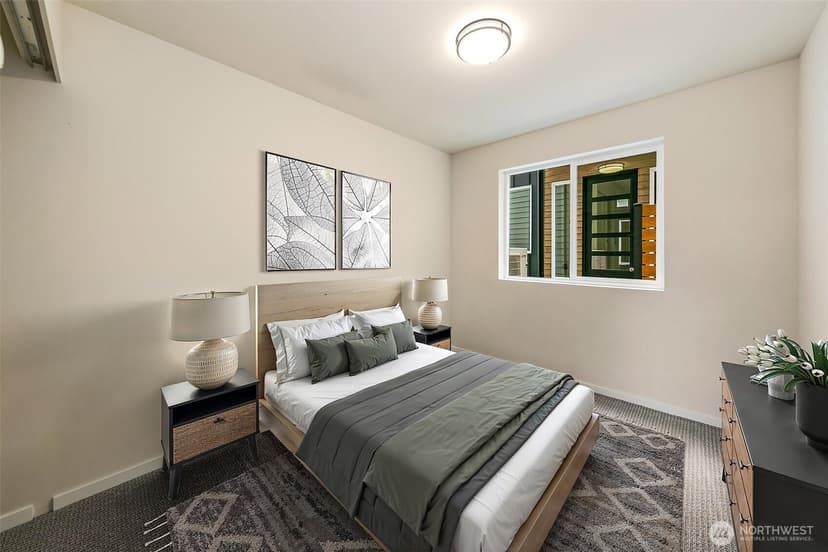 Property photo for 9813 Linden Avenue N, Seattle photo 6