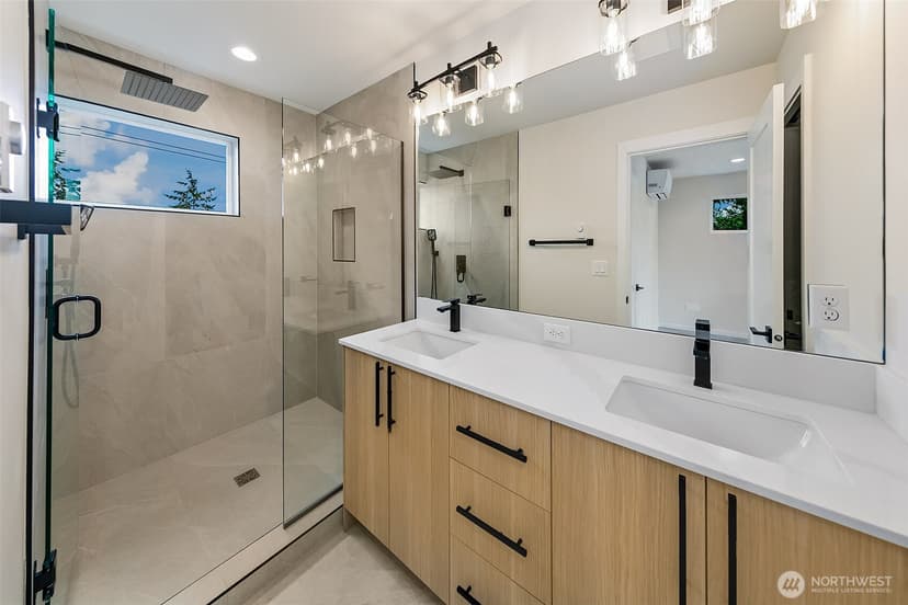 Property photo for 9813 Linden Avenue N, Seattle photo 9