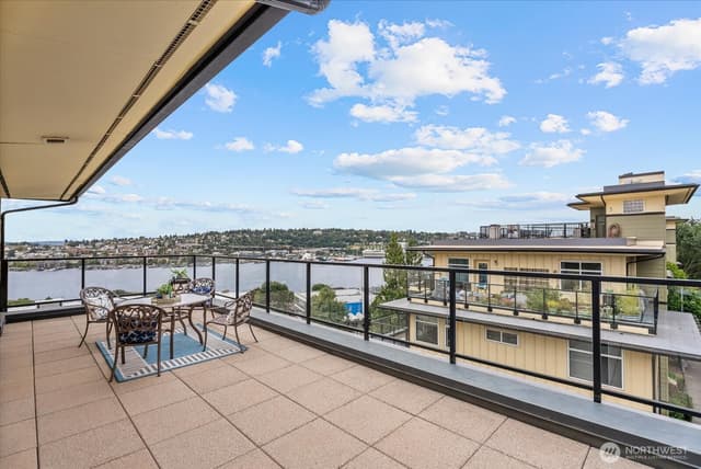 Property photo for 655 Crockett Street #A507, Seattle photo 3