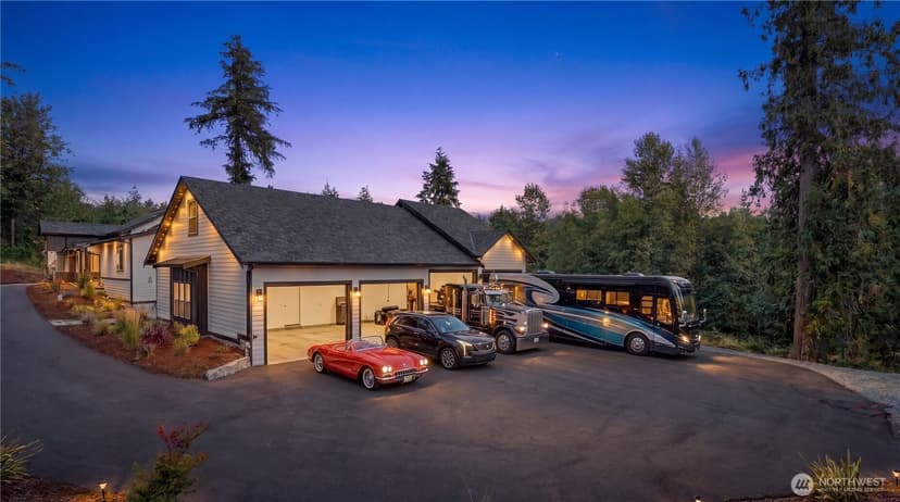 Property photo for 20225 230th Avenue SE, Maple Valley photo 5