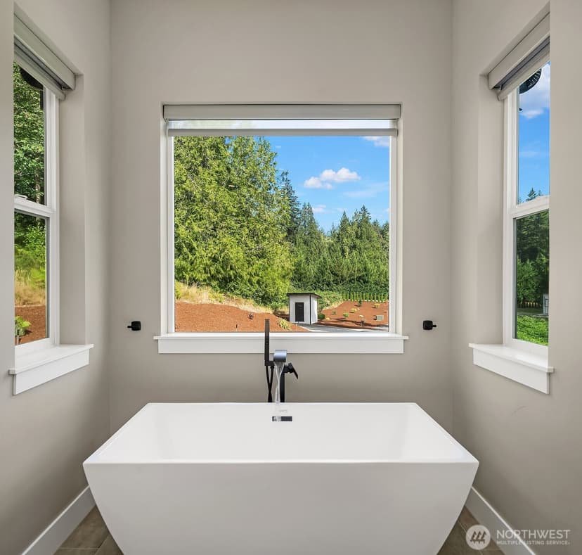 Property photo for 20225 230th Avenue SE, Maple Valley photo 14