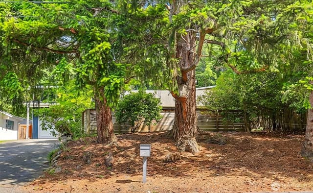 Property photo for 328 NW 175th Street, Shoreline photo 3