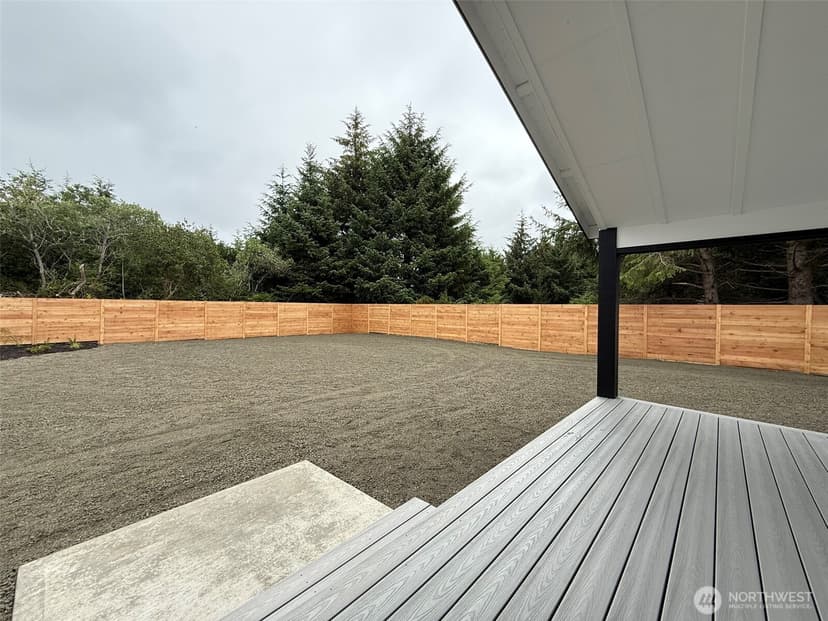Property photo for 955 Tonquin Avenue SW, Ocean Shores photo 25