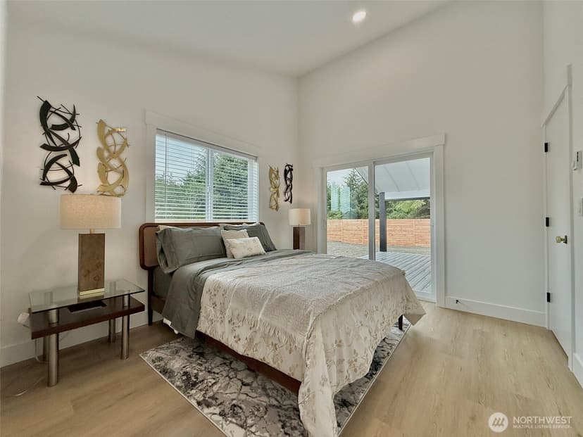 Property photo for 955 Tonquin Avenue SW, Ocean Shores photo 22