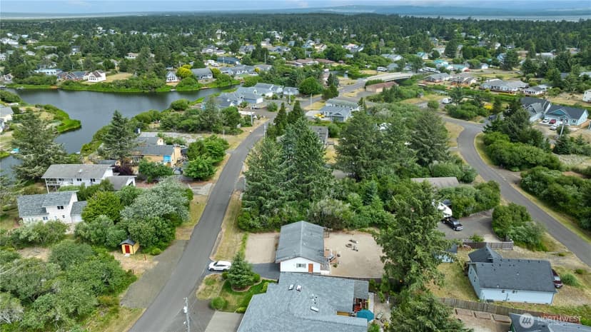 Property photo for 241 S Razor Clam Drive SW, Ocean Shores photo 30