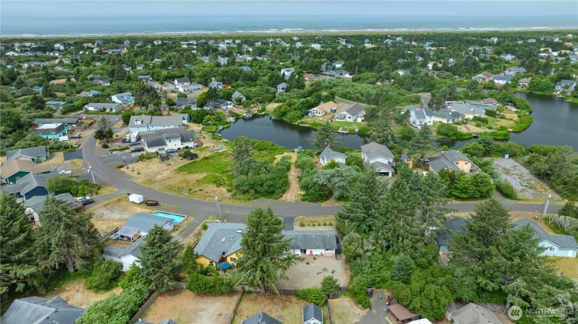 Property photo for 241 S Razor Clam Drive SW, Ocean Shores photo 31
