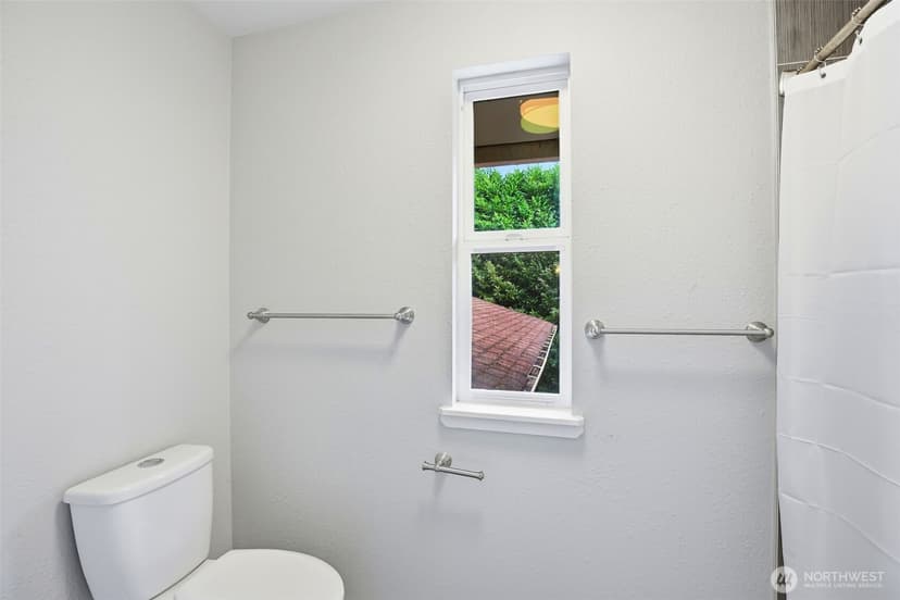 Property photo for 6983 Sunset Avenue NE, Bremerton photo 22