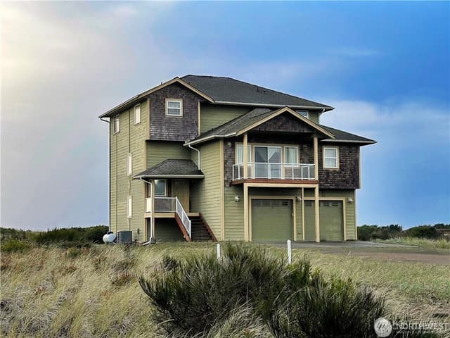 Property photo for 1185 Ocean Shores Boulevard SW, Ocean Shores