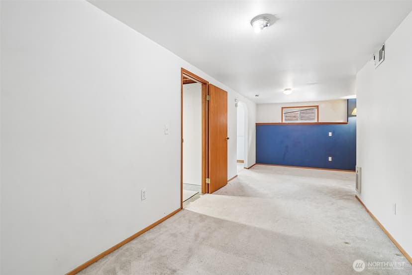 Property photo for 23804 7th Avenue W, Bothell photo 29