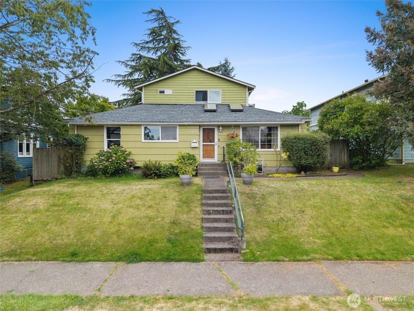 Property photo for 4821 S Brandon Street, Seattle photo 2