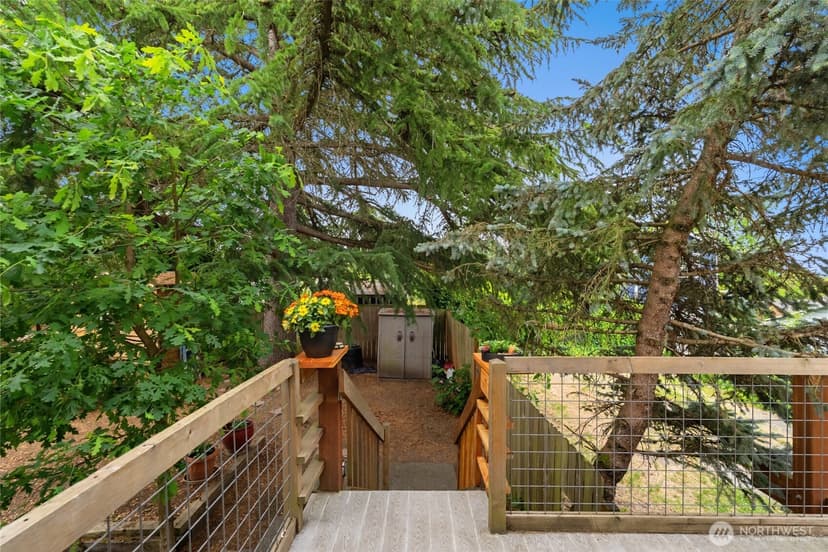Property photo for 4821 S Brandon Street, Seattle photo 20