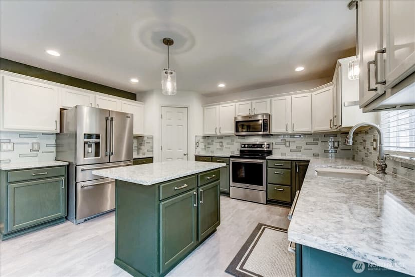 Property photo for 1523 151st Street SW, Lynnwood photo 6