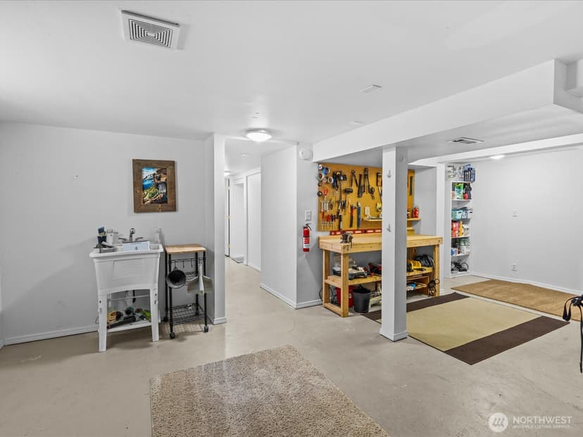 Property photo for 1715 26th Avenue S, Seattle photo 28