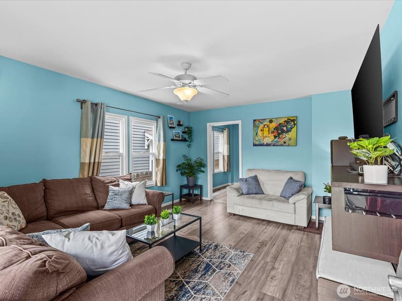 Property photo for 1715 26th Avenue S, Seattle photo 10