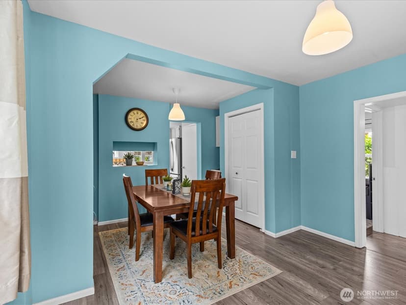 Property photo for 1715 26th Avenue S, Seattle photo 13
