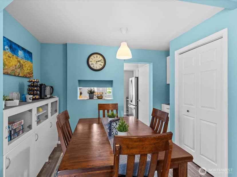 Property photo for 1715 26th Avenue S, Seattle photo 14