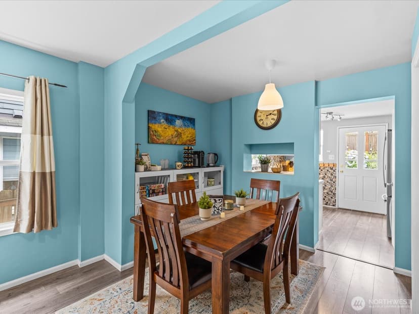 Property photo for 1715 26th Avenue S, Seattle photo 16