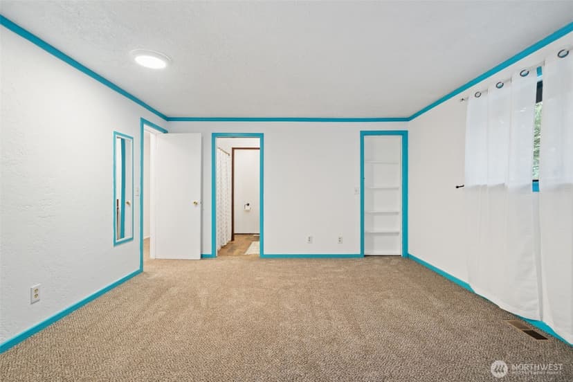 Property photo for 9125 Central Valley Road NE, Bremerton photo 24